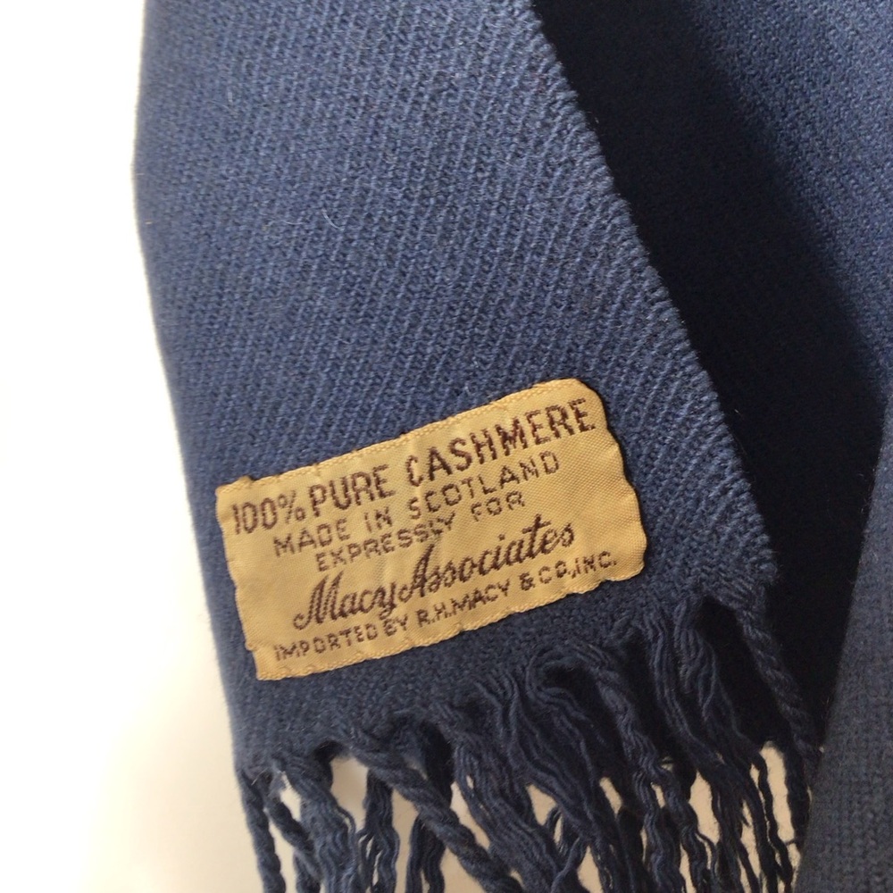 Elegant Blue Scarf cashmere women blue Scotland - Picture 4 of 6
